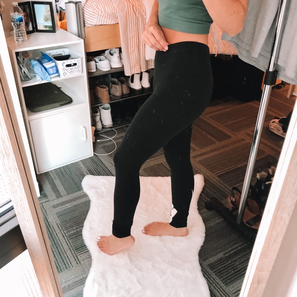Nike Black Leggings!! - Picture 7 of 10